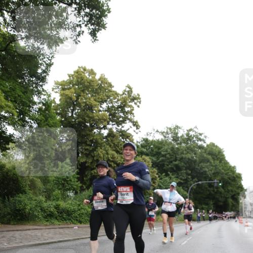 14.06.2026 - REWE Women's Run Jannik Wohlers http://msf.ph/oto/9790235 14.06.2026 10:03:41 Laufen 11374, 10641 meine-sportfotos.de