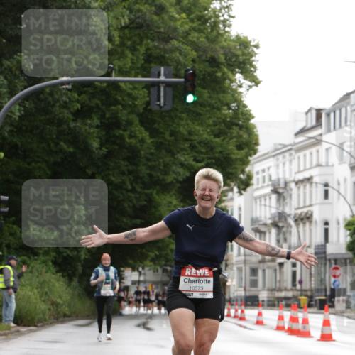 14.06.2026 - REWE Women's Run Jannik Wohlers http://msf.ph/oto/9790239 14.06.2026 09:44:30 Laufen 10573 meine-sportfotos.de