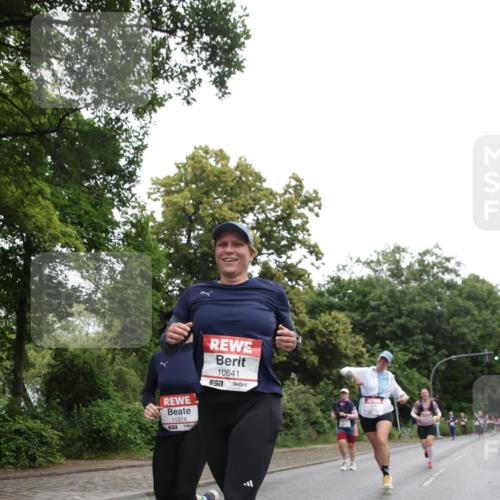 14.06.2026 - REWE Women's Run Jannik Wohlers http://msf.ph/oto/9790253 14.06.2026 10:03:41 Laufen 10641, 7, 11374 meine-sportfotos.de