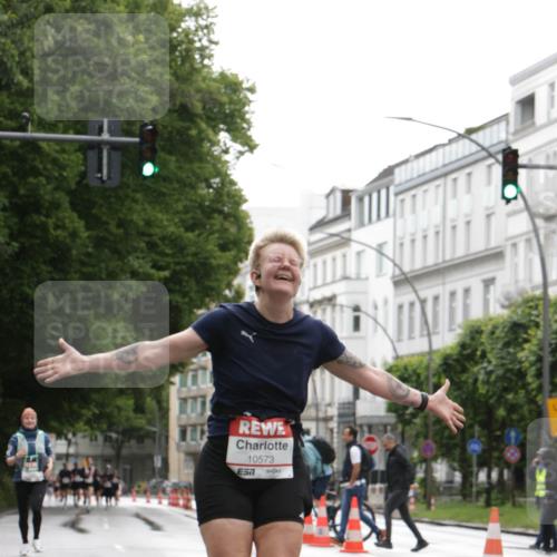14.06.2026 - REWE Women's Run Jannik Wohlers http://msf.ph/oto/9790259 14.06.2026 09:44:30 Laufen 10573, 7 meine-sportfotos.de