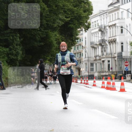 14.06.2026 - REWE Women's Run Jannik Wohlers http://msf.ph/oto/9790294 14.06.2026 09:44:33 Laufen 10827 meine-sportfotos.de