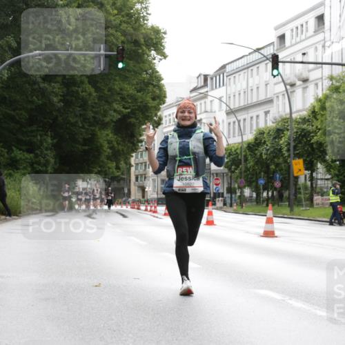 14.06.2026 - REWE Women's Run Jannik Wohlers http://msf.ph/oto/9790317 14.06.2026 09:44:35 Laufen 10827, 57, 1 meine-sportfotos.de