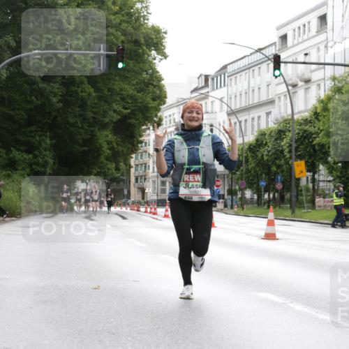 14.06.2026 - REWE Women's Run Jannik Wohlers http://msf.ph/oto/9790321 14.06.2026 09:44:35 Laufen 10827, 01 meine-sportfotos.de