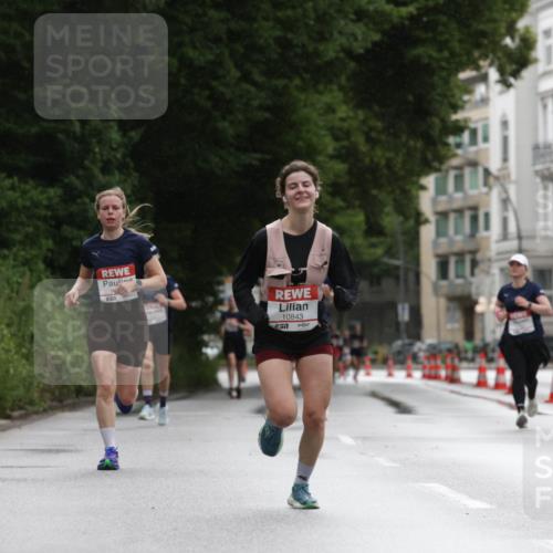 14.06.2026 - REWE Women's Run Jannik Wohlers http://msf.ph/oto/9790328 14.06.2026 09:44:45 Laufen 10843, 57 meine-sportfotos.de