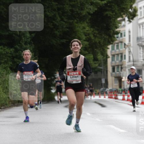 14.06.2026 - REWE Women's Run Jannik Wohlers http://msf.ph/oto/9790330 14.06.2026 09:44:45 Laufen 10752, 10843, 57 meine-sportfotos.de