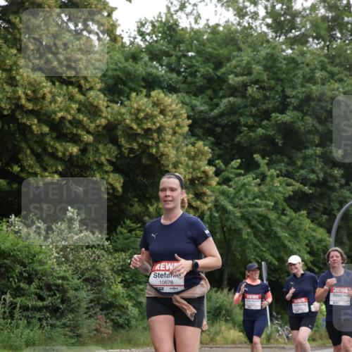 14.06.2026 - REWE Women's Run Jannik Wohlers http://msf.ph/oto/9790358 14.06.2026 10:03:59 Laufen 10678 meine-sportfotos.de