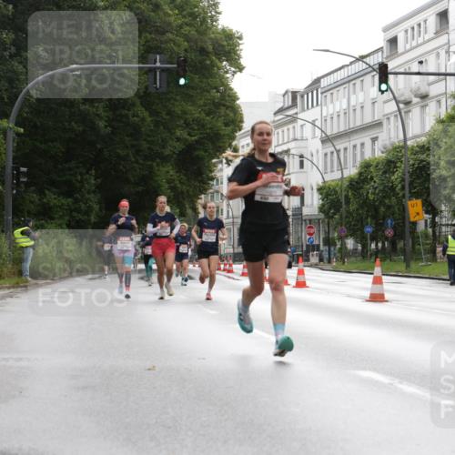 14.06.2026 - REWE Women's Run Jannik Wohlers http://msf.ph/oto/9790359 14.06.2026 09:45:11 Laufen 1027, 1 meine-sportfotos.de
