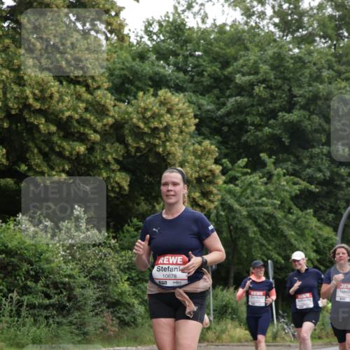 14.06.2026 - REWE Women's Run Jannik Wohlers http://msf.ph/oto/9790361 14.06.2026 10:03:59 Laufen 10678, 7 meine-sportfotos.de