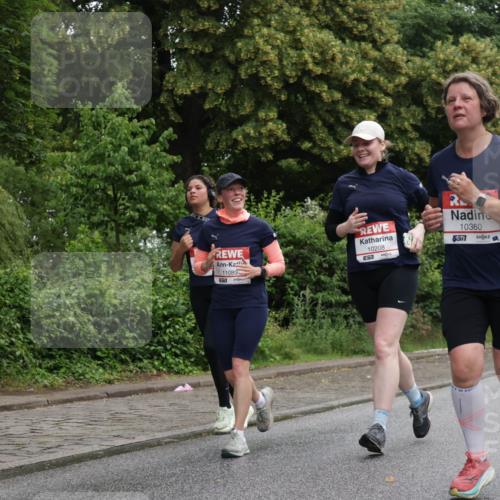 14.06.2026 - REWE Women's Run Jannik Wohlers http://msf.ph/oto/9790383 14.06.2026 10:04:02 Laufen 11083, 657, 10208, 57, 10360 meine-sportfotos.de