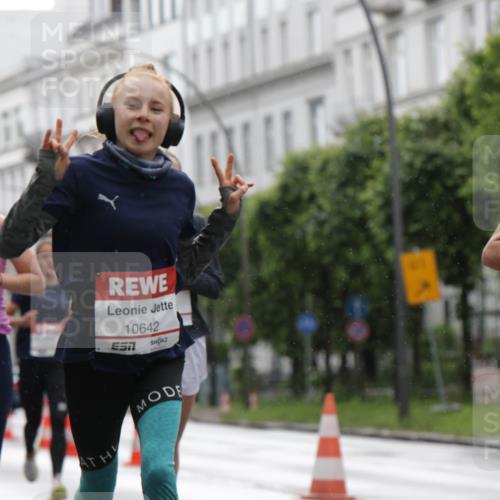 14.06.2026 - REWE Women's Run Jannik Wohlers http://msf.ph/oto/9790412 14.06.2026 09:45:19 Laufen 11529, 10642, 7, 104 meine-sportfotos.de