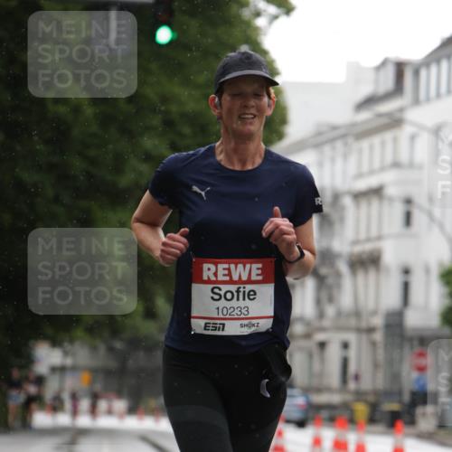 14.06.2026 - REWE Women's Run Jannik Wohlers http://msf.ph/oto/9790452 14.06.2026 09:45:23 Laufen 10233 meine-sportfotos.de