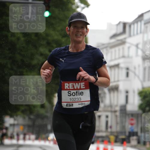 14.06.2026 - REWE Women's Run Jannik Wohlers http://msf.ph/oto/9790455 14.06.2026 09:45:23 Laufen 10233, 7 meine-sportfotos.de