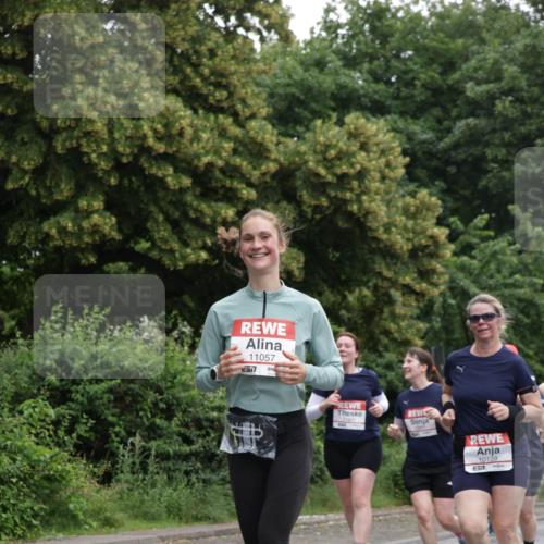 14.06.2026 - REWE Women's Run Jannik Wohlers http://msf.ph/oto/9790456 14.06.2026 10:04:11 Laufen 11057, 57, 10139, 7 meine-sportfotos.de