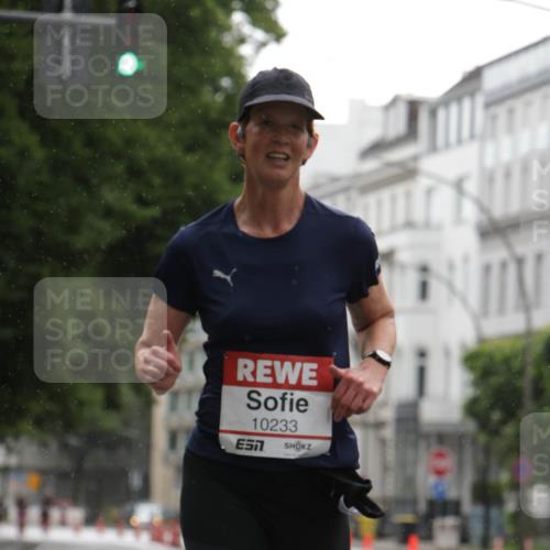14.06.2026 - REWE Women's Run Jannik Wohlers http://msf.ph/oto/9790462 14.06.2026 09:45:23 Laufen 10233 meine-sportfotos.de
