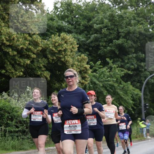 14.06.2026 - REWE Women's Run Jannik Wohlers http://msf.ph/oto/9790466 14.06.2026 10:04:11 Laufen 11405, 10880, 10139, 7, 10257, 7, 10417 meine-sportfotos.de