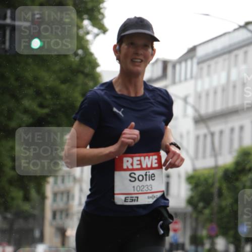14.06.2026 - REWE Women's Run Jannik Wohlers http://msf.ph/oto/9790467 14.06.2026 09:45:23 Laufen 7171, 10233 meine-sportfotos.de