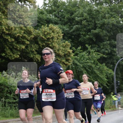 14.06.2026 - REWE Women's Run Jannik Wohlers http://msf.ph/oto/9790472 14.06.2026 10:04:12 Laufen 11405, 10139, 7, 10257, 57, 10417 meine-sportfotos.de
