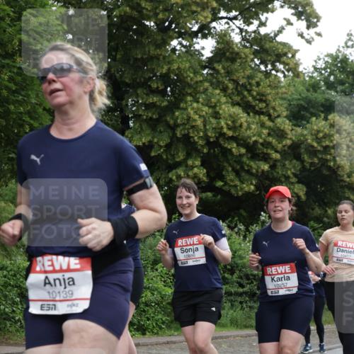 14.06.2026 - REWE Women's Run Jannik Wohlers http://msf.ph/oto/9790482 14.06.2026 10:04:13 Laufen 10139, 57, 10886, 10257, 57, 10417, 57 meine-sportfotos.de