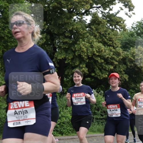 14.06.2026 - REWE Women's Run Jannik Wohlers http://msf.ph/oto/9790485 14.06.2026 10:04:13 Laufen 10139, 10886, 57, 10257, 7, 104, 57 meine-sportfotos.de