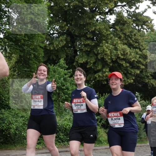 14.06.2026 - REWE Women's Run Jannik Wohlers http://msf.ph/oto/9790497 14.06.2026 10:04:13 Laufen 11405, 10886, 7, 10257, 57, 10 meine-sportfotos.de