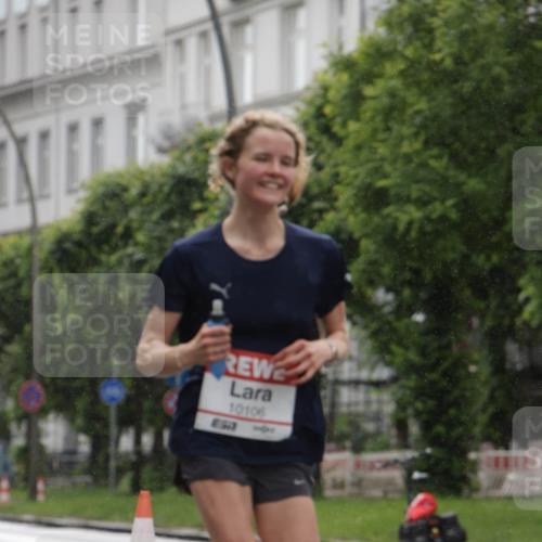 14.06.2026 - REWE Women's Run Jannik Wohlers http://msf.ph/oto/9790579 14.06.2026 09:45:58 Laufen 10106 meine-sportfotos.de