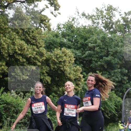 14.06.2026 - REWE Women's Run Jannik Wohlers http://msf.ph/oto/9790656 14.06.2026 10:04:30 Laufen 10412, 7, 10890, 7, 10413 meine-sportfotos.de