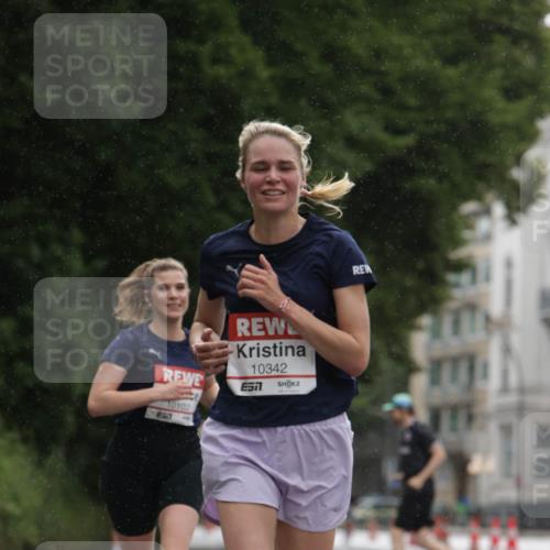 14.06.2026 - REWE Women's Run Jannik Wohlers http://msf.ph/oto/9790680 14.06.2026 09:46:05 Laufen 10102, 51, 10342, 57 meine-sportfotos.de