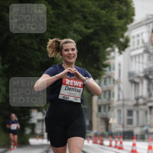 14.06.2026 - REWE Women's Run Jannik Wohlers http://msf.ph/oto/9790700 14.06.2026 09:46:07 Laufen 10102 meine-sportfotos.de