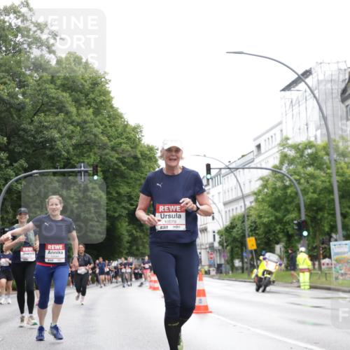 14.06.2026 - REWE Women's Run Jannik Wohlers http://msf.ph/oto/9790705 14.06.2026 10:04:32 Laufen 11147, 10585, 10079, 57 meine-sportfotos.de