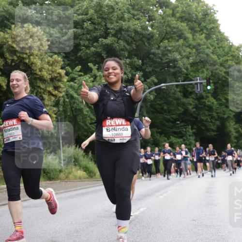 14.06.2026 - REWE Women's Run Jannik Wohlers http://msf.ph/oto/9790770 14.06.2026 10:04:37 Laufen 11453, 10889, 7 meine-sportfotos.de