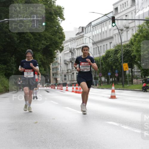 14.06.2026 - REWE Women's Run Jannik Wohlers http://msf.ph/oto/9790806 14.06.2026 09:46:22 Laufen 10396, 10894, 01 meine-sportfotos.de