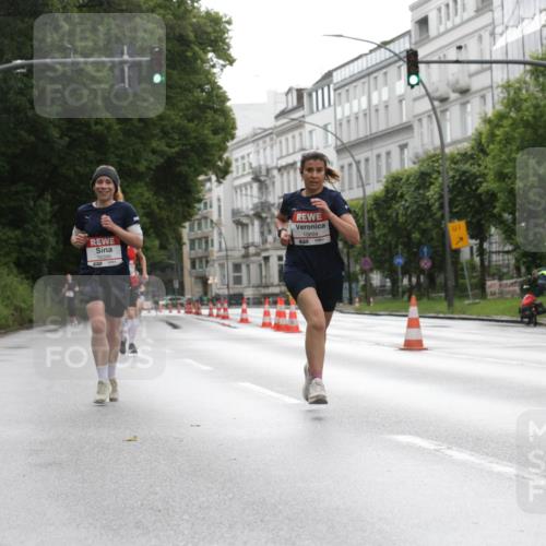 14.06.2026 - REWE Women's Run Jannik Wohlers http://msf.ph/oto/9790807 14.06.2026 09:46:22 Laufen 10396, 10894, 651, 1 meine-sportfotos.de