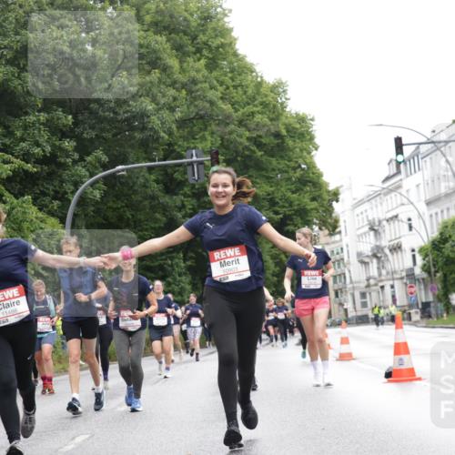 14.06.2026 - REWE Women's Run Jannik Wohlers http://msf.ph/oto/9790834 14.06.2026 10:04:45 Laufen 11486, 10903, 577 meine-sportfotos.de