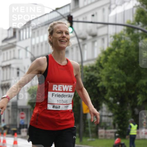 14.06.2026 - REWE Women's Run Jannik Wohlers http://msf.ph/oto/9790835 14.06.2026 09:46:27 Laufen 10346, 7 meine-sportfotos.de