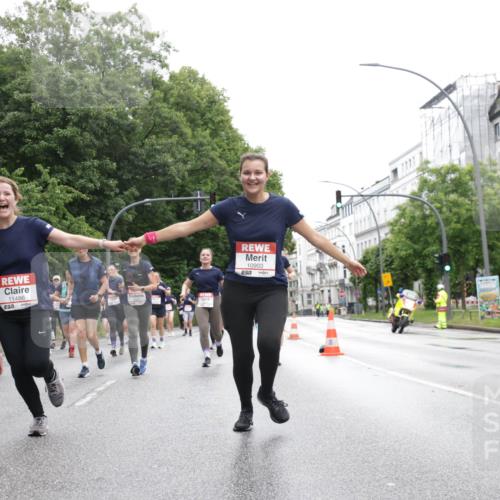 14.06.2026 - REWE Women's Run Jannik Wohlers http://msf.ph/oto/9790836 14.06.2026 10:04:46 Laufen 11486, 10903, 7 meine-sportfotos.de