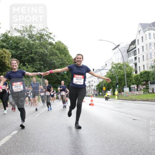 14.06.2026 - REWE Women's Run Jannik Wohlers http://msf.ph/oto/9790843 14.06.2026 10:04:46 Laufen 11486, 10903 meine-sportfotos.de