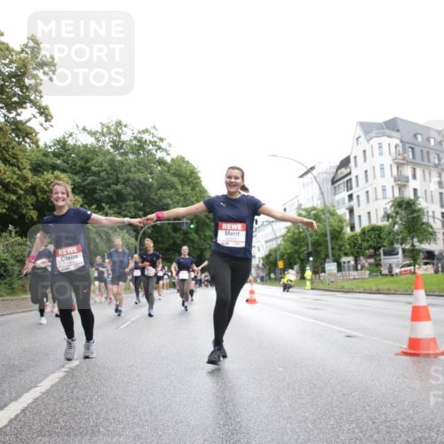 14.06.2026 - REWE Women's Run Jannik Wohlers http://msf.ph/oto/9790853 14.06.2026 10:04:46 Laufen 11486 meine-sportfotos.de