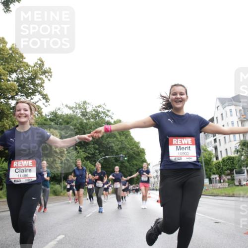 14.06.2026 - REWE Women's Run Jannik Wohlers http://msf.ph/oto/9790876 14.06.2026 10:04:47 Laufen 11486, 7, 10903, 7 meine-sportfotos.de