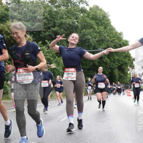 14.06.2026 - REWE Women's Run Jannik Wohlers http://msf.ph/oto/9790893 14.06.2026 10:04:49 Laufen 10425, 7, 51, 11022, 10878, 7 meine-sportfotos.de