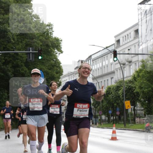 14.06.2026 - REWE Women's Run Jannik Wohlers http://msf.ph/oto/9790917 14.06.2026 09:46:36 Laufen 10738, 657, 10958, 10214, 651, 01 meine-sportfotos.de