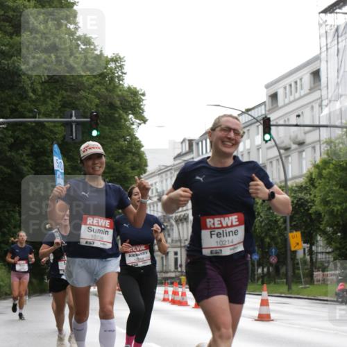 14.06.2026 - REWE Women's Run Jannik Wohlers http://msf.ph/oto/9790925 14.06.2026 09:46:36 Laufen 10738, 7, 10958, 10214, 01 meine-sportfotos.de