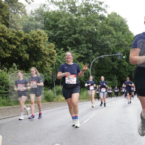 14.06.2026 - REWE Women's Run Jannik Wohlers http://msf.ph/oto/9790931 14.06.2026 10:04:51 Laufen 10439, 577, 10557, 10185, 7 meine-sportfotos.de
