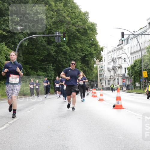 14.06.2026 - REWE Women's Run Jannik Wohlers http://msf.ph/oto/9790961 14.06.2026 10:04:53 Laufen 1 meine-sportfotos.de