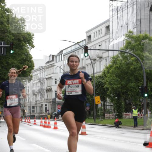 14.06.2026 - REWE Women's Run Jannik Wohlers http://msf.ph/oto/9790998 14.06.2026 09:46:40 Laufen 11009, 10312, 857, 1, 7 meine-sportfotos.de