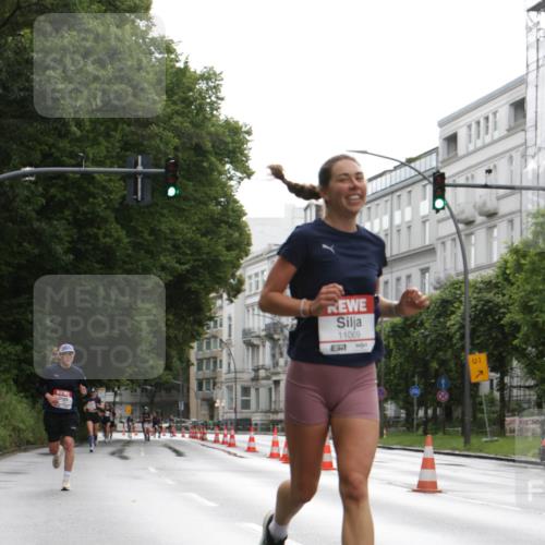 14.06.2026 - REWE Women's Run Jannik Wohlers http://msf.ph/oto/9791014 14.06.2026 09:46:41 Laufen 11009, 57, 01 meine-sportfotos.de