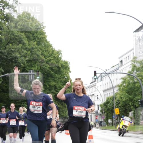 14.06.2026 - REWE Women's Run Jannik Wohlers http://msf.ph/oto/9791041 14.06.2026 10:04:59 Laufen 11170, 10503 meine-sportfotos.de