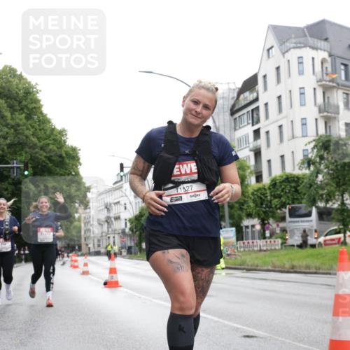 14.06.2026 - REWE Women's Run Jannik Wohlers http://msf.ph/oto/9791074 14.06.2026 10:05:03 Laufen 10238, 11527 meine-sportfotos.de