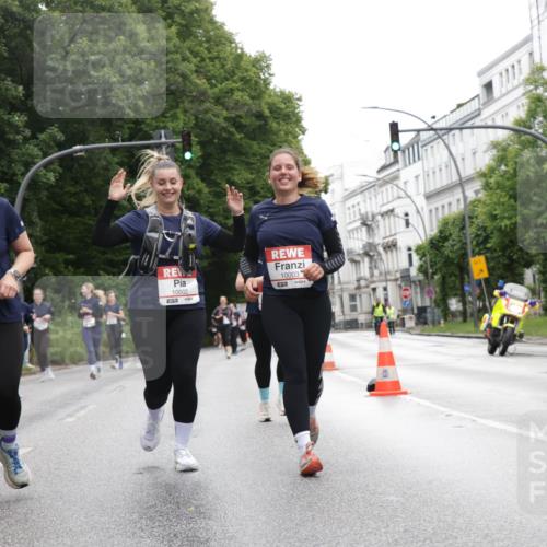 14.06.2026 - REWE Women's Run Jannik Wohlers http://msf.ph/oto/9791085 14.06.2026 10:05:04 Laufen 38, 10254, 7, 10002, 10003 meine-sportfotos.de
