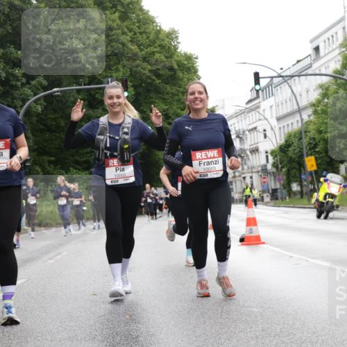14.06.2026 - REWE Women's Run Jannik Wohlers http://msf.ph/oto/9791093 14.06.2026 10:05:04 Laufen 10254, 657, 10002, 7, 10003, 7 meine-sportfotos.de
