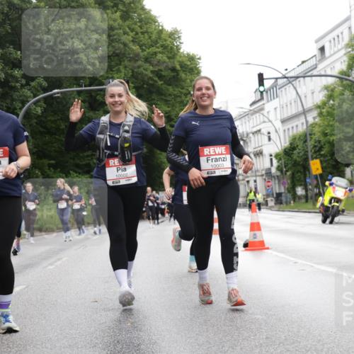 14.06.2026 - REWE Women's Run Jannik Wohlers http://msf.ph/oto/9791095 14.06.2026 10:05:04 Laufen 10254, 10002, 57, 10003, 7 meine-sportfotos.de